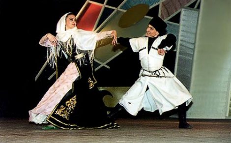 Знаменитый кавказский танец – лезгинка (фото, видео)