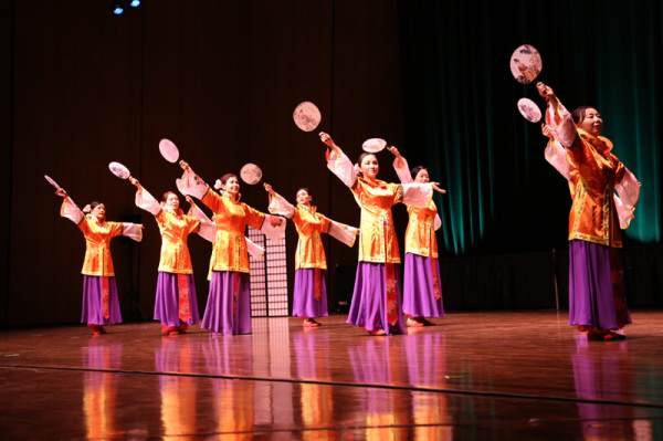 Танцы времен династии Мин