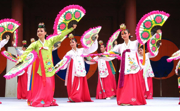 Корейские танцы