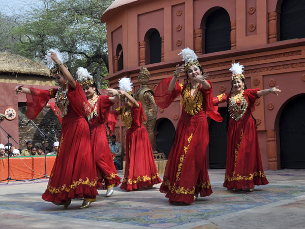 Традиционные танцы Узбекистана