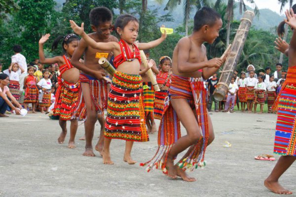 Филиппинские горные танцы