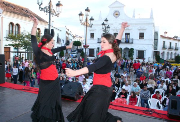 Испанский народный танец севильяна