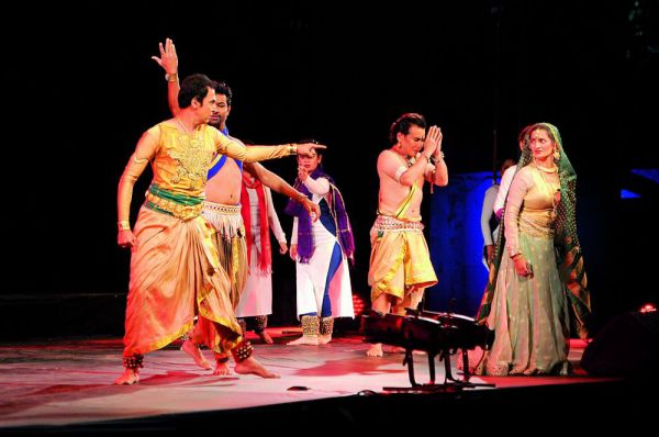 Индийские танцы по Махабхарате