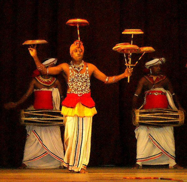 Традиционные танцы Шри-Ланки
