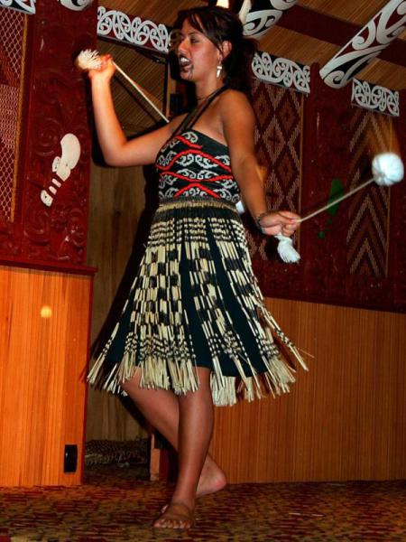 Маорийский танец пои