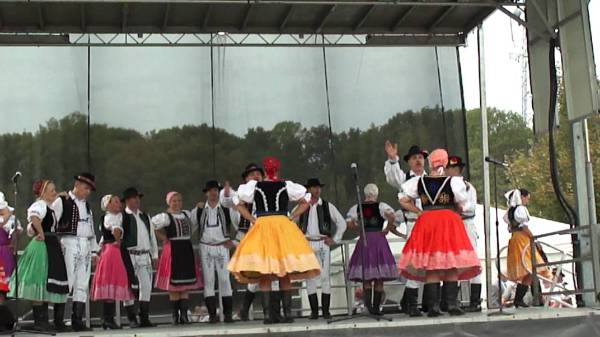 Словацкие народные танцы