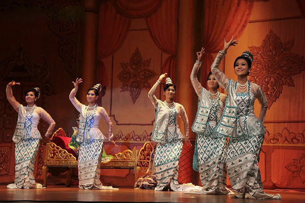 Традиционные танцы Мьянмы