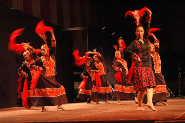 Этнические танцы