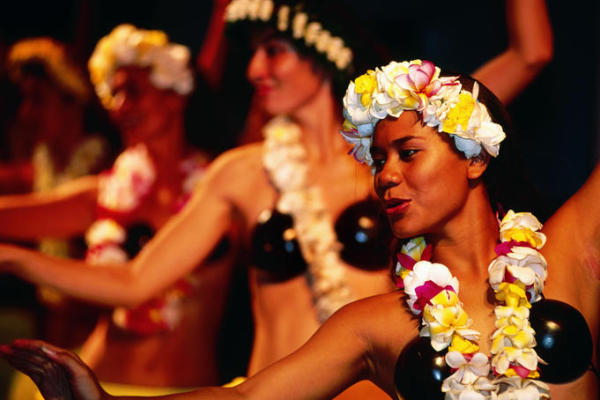 Танцы Таити