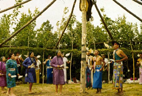 Священная и кровавая церемония индейцев - танец Солнца