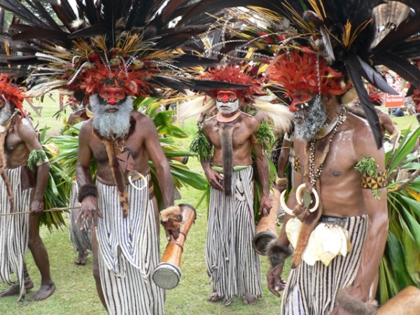 Традиционные танцы Папуа-Новой Гвинеи