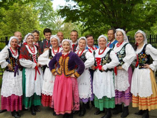 Польские костюмы для танцев