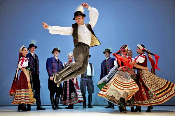 Венгерские танцы