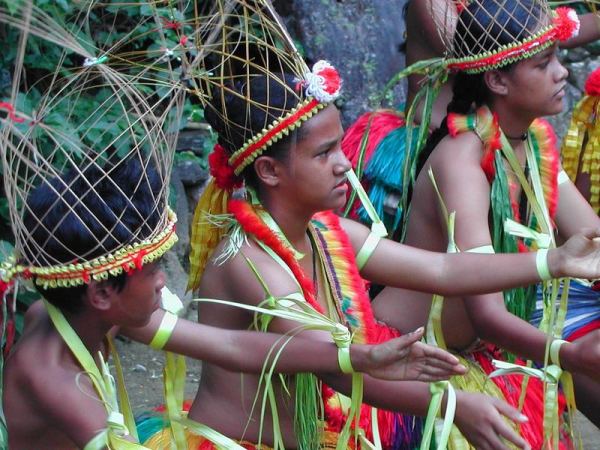 Танцы Микронезии