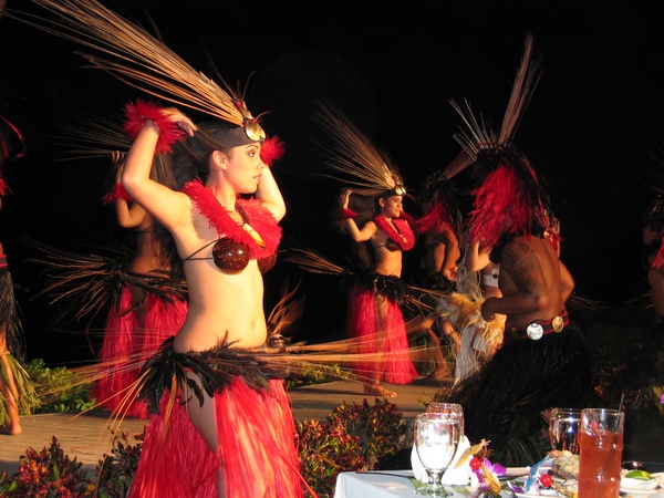 Самоанские танцы - танцы праздников и обрядов