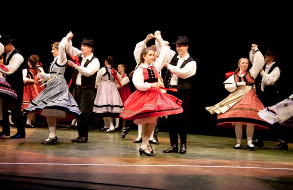 Венгерские народные танцы