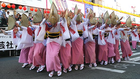 Японские уличные фестивали танца