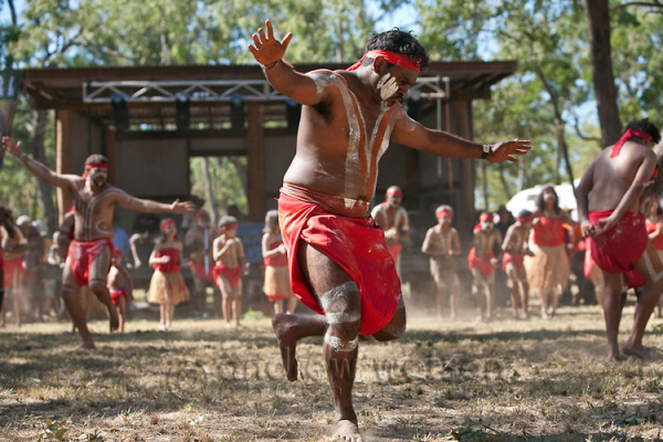 Австралийские традиционные танцы