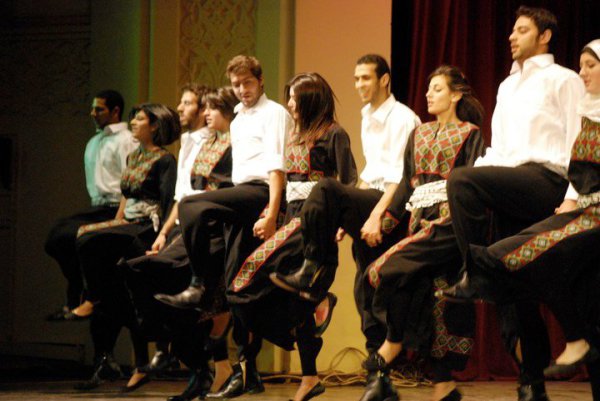 Дабке - традиционный танец арабов