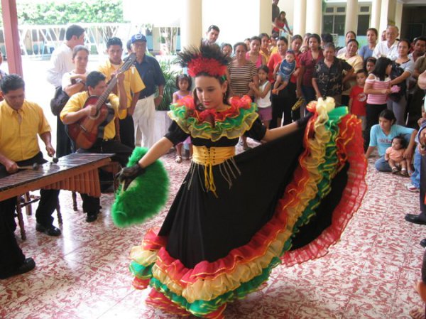 Традиционные танцы в Никарагуа