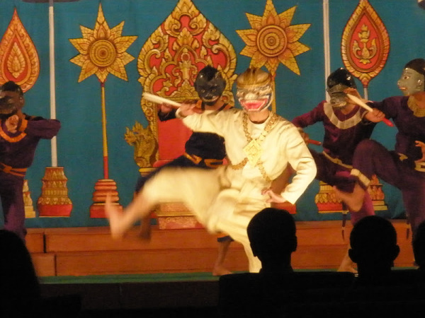 Танцы Лаоса