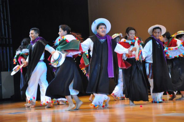 Маримба - танец чернокожих эквадорцев