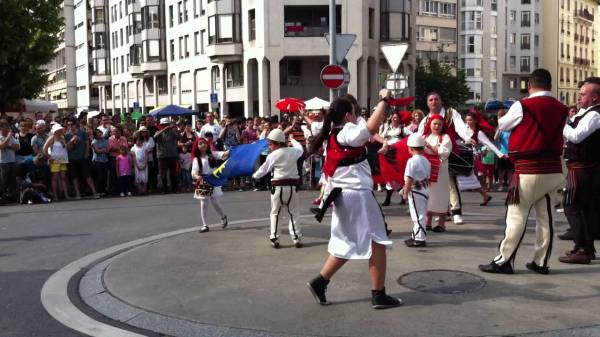 Народные танцы Албании
