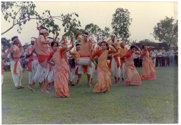 Биху - индийский танец весны
