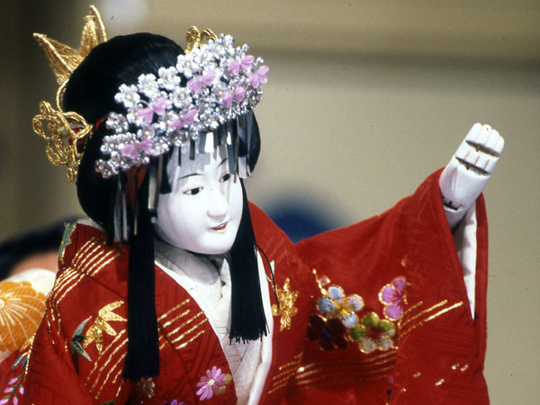 Гигаку - японское религиозно-театральное представление