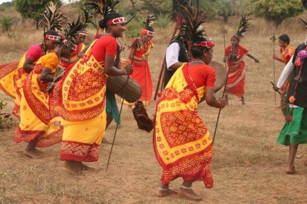 Племенные танцы