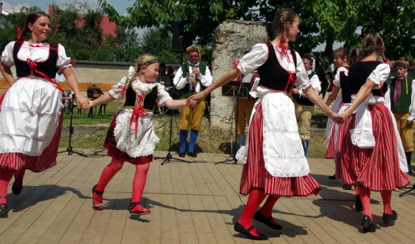 Танцы Чехии и Словакии