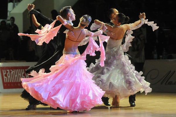 Форекс помог организовать конкурс бальных танцев «Танцевальный калейдоскоп»