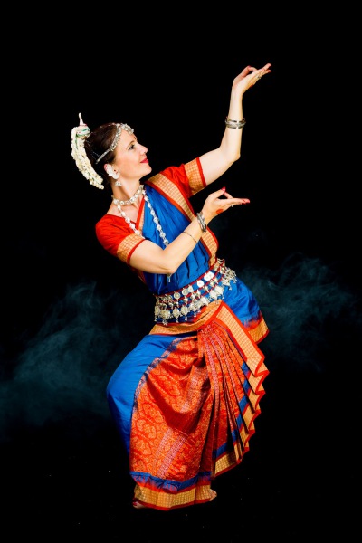 Танцы в мировых традициях