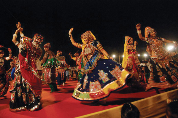 Индийский танец гарба